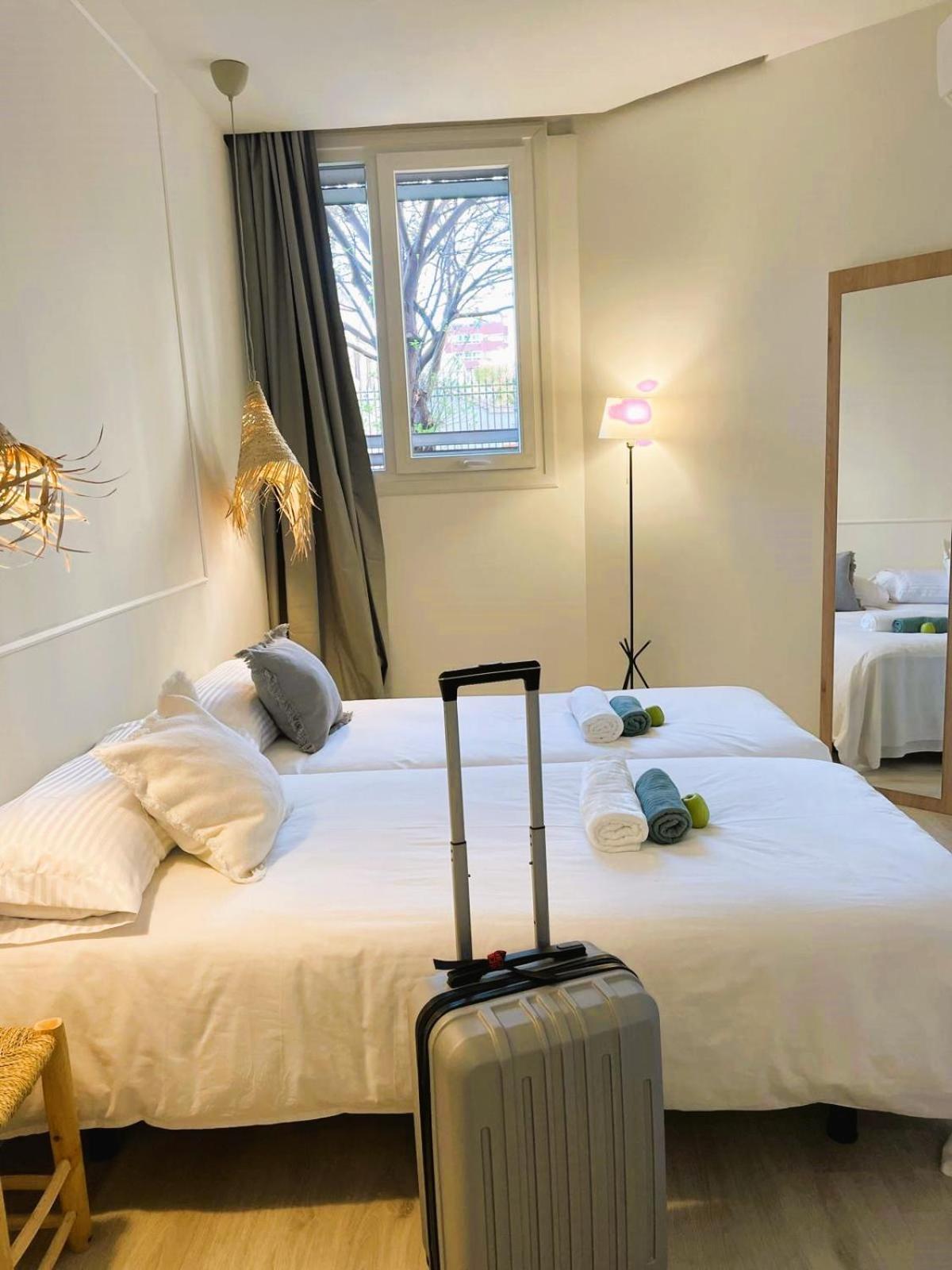 Collection Port - B&B Boutique , Alicante Center Bagian luar foto