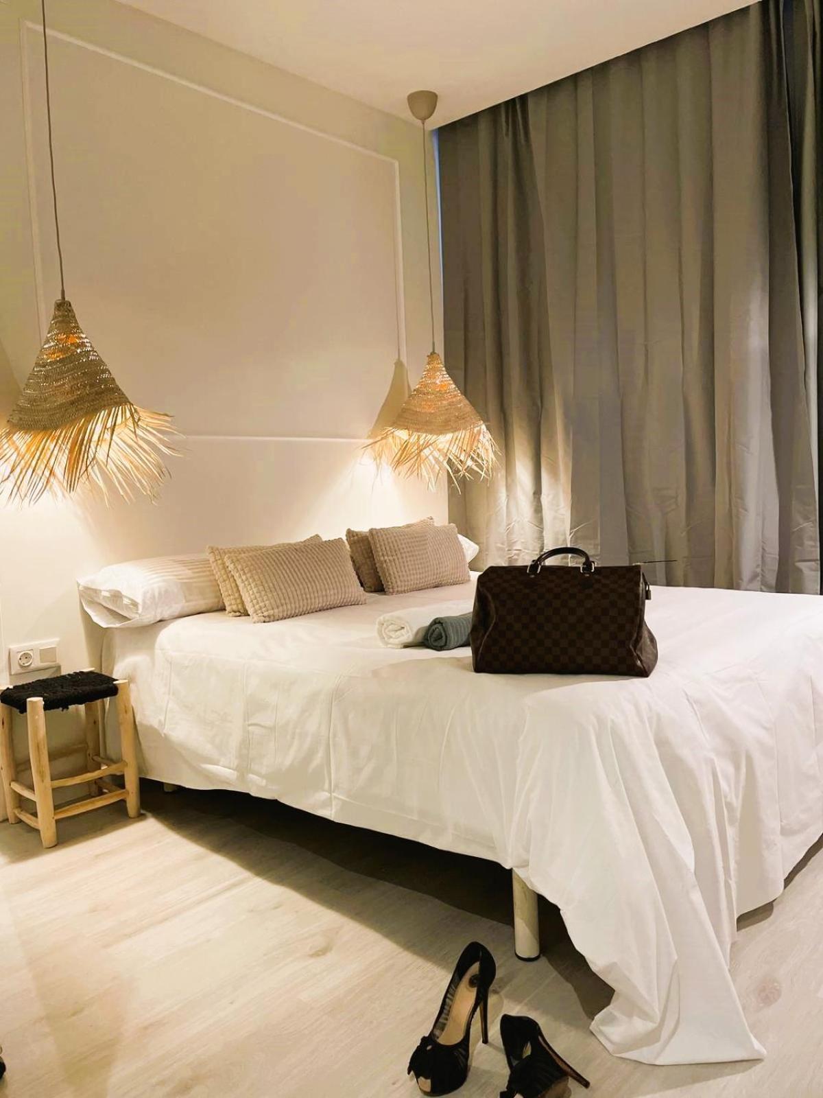 Collection Port - B&B Boutique , Alicante Center Bagian luar foto