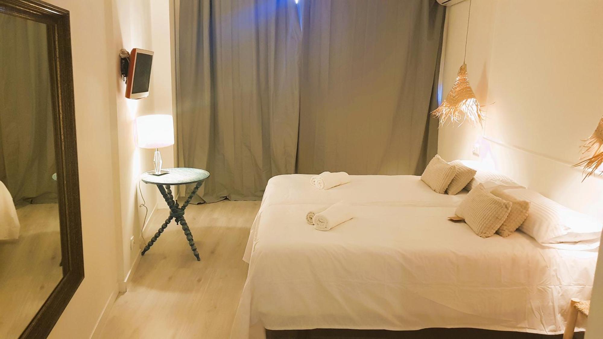 Collection Port - B&B Boutique , Alicante Center Bagian luar foto